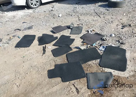 2019 Jeep Grand Cherokee Limited 4X4 из США, поврежденный, VIN 1C4RJFBG2KC703862